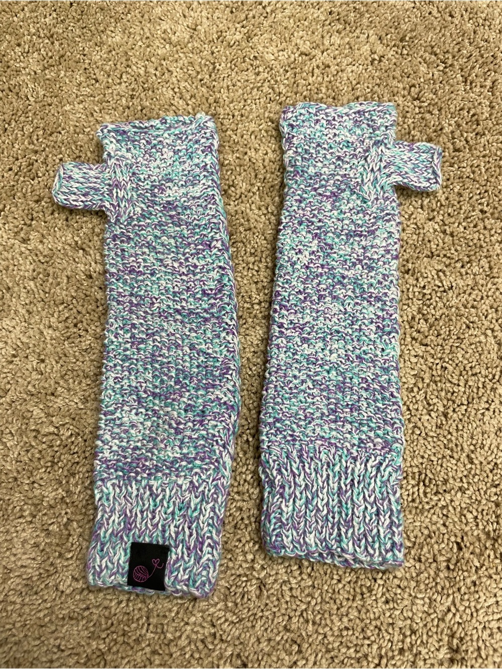Urban Outfitters Mint, Lavender & White Knit Fingerless Arm Warmers - Picture 3 of 8